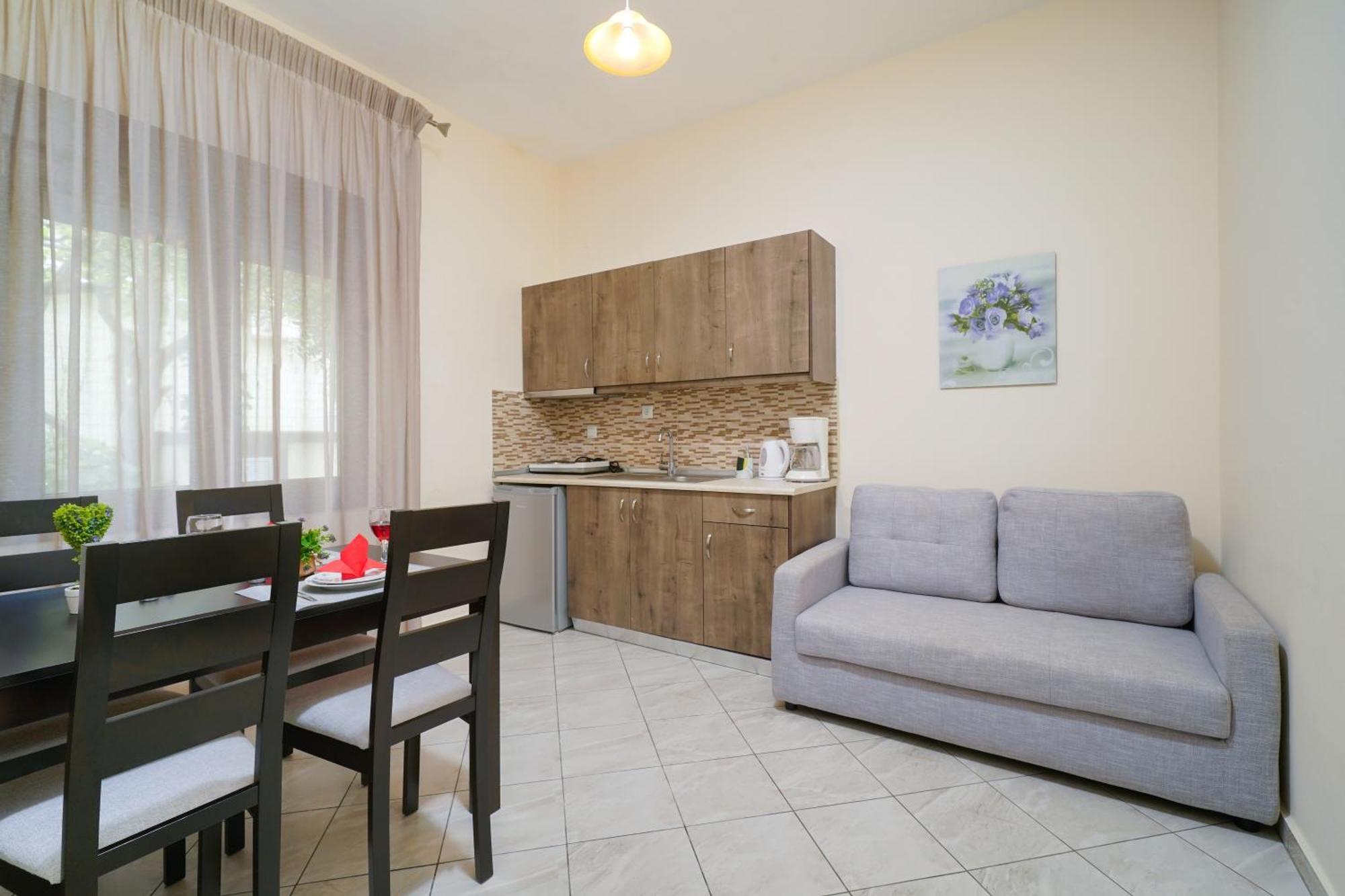 Maria Dina Apartments 1 포토스 외부 사진